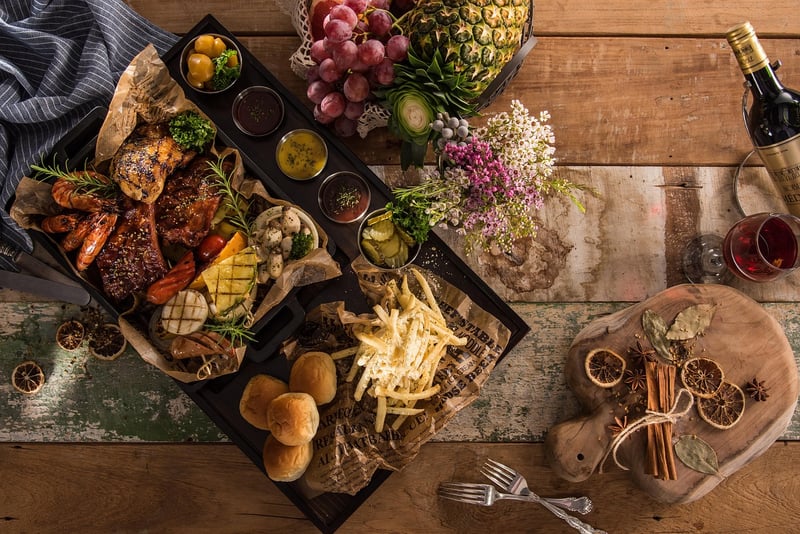 Dining table setup